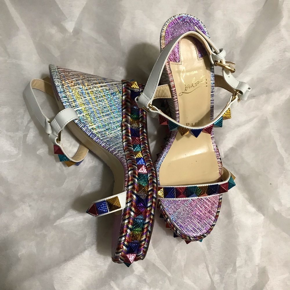 *Limited Edition*Christian Louboutin Pyraclou